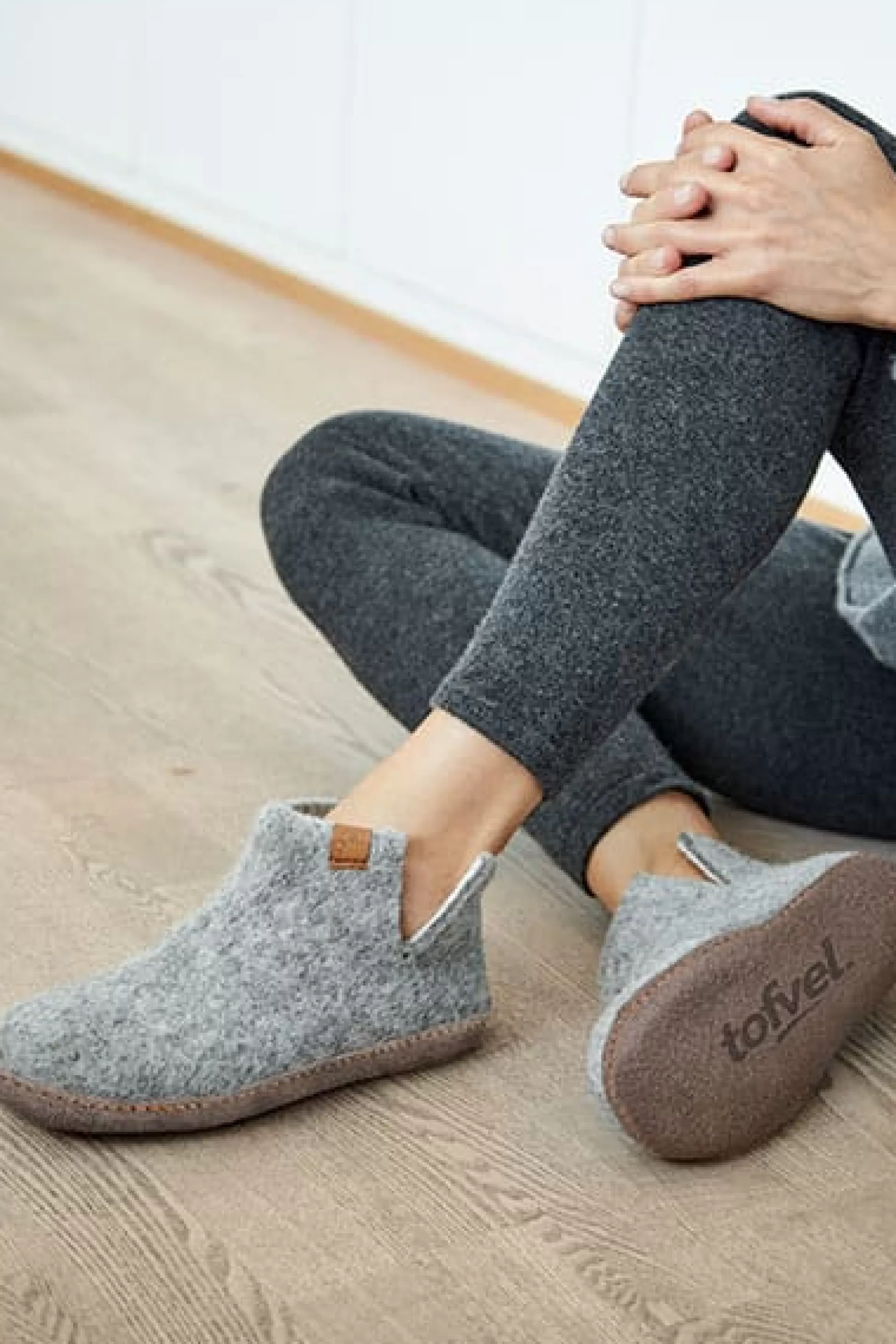 Hot Tofvel Men House Shoes